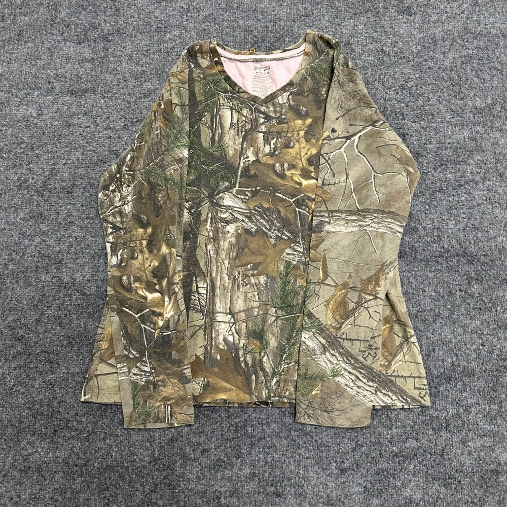 Realtree Shirt Womens XL Camo V-Neck Long Sleeve Outdoor Hunting Casual Top